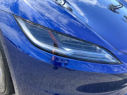Used 2024 Tesla Model 3 Long Range AWD/4WD image 25