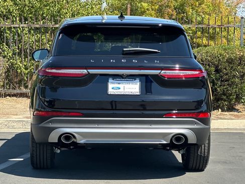 New 2025 Lincoln Corsair Premiere w/ Equipment Group 101A image 7