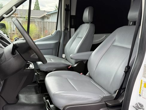 Used 2019 Ford Transit 350 148 Medium Roof RWD image 14