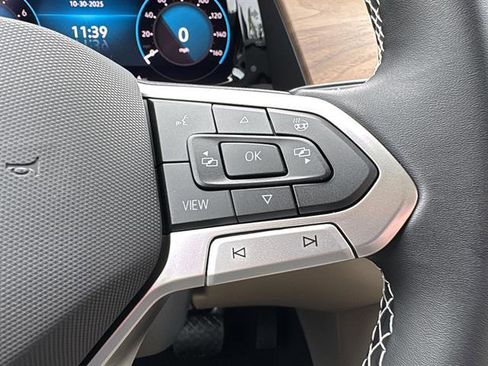 New 2026 Volkswagen Atlas SE FWD image 19