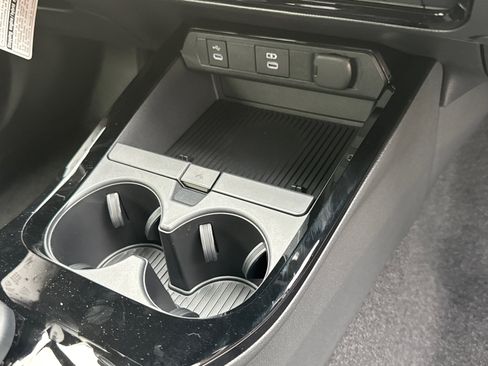 New 2026 Toyota Prius Plug-In Hybrid image 17