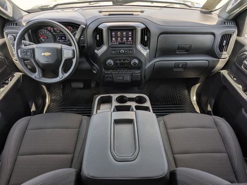 Used 2024 Chevrolet Silverado 1500 Custom w/ LPO, Dark Essentials Package AWD/4WD image 18