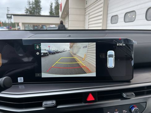 New 2026 Kia Sorento S w/ S Panoramic Sunroof Package image 23