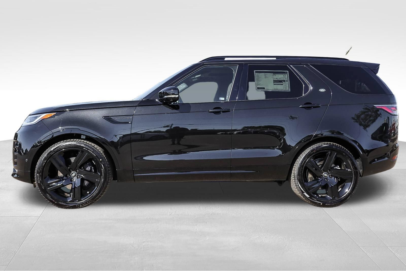 New 2026 Land Rover Discovery Limited Edition AWD/4WD image 8