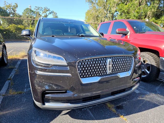 Used 2023 Lincoln Aviator Reserve w/ Equipment Group 201A AWD/4WD image 4