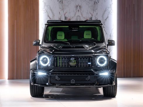 Used 2025 Mercedes-Benz G 63 AMG AMG G 800 Brabus image 2