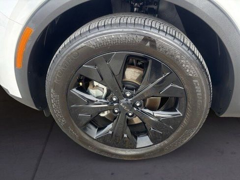 Certified 2025 Kia Sportage X-Line w/ Premium Package image 9