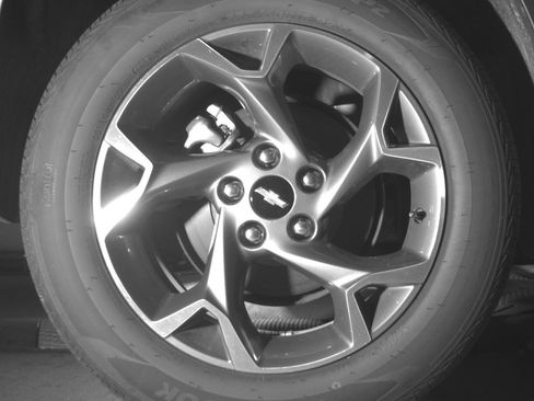 Used 2025 Chevrolet Trax LT w/ LT Convenience Package image 15