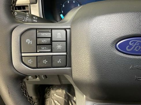 New 2025 Ford F150 Lariat w/ Equipment Group 502A High image 24