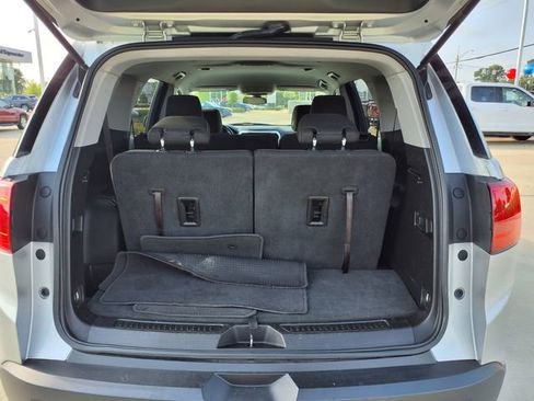 Used 2018 GMC Acadia SLE FWD image 12