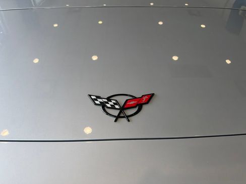 Used 2000 Chevrolet Corvette Convertible w/ Memory Pkg RWD image 16