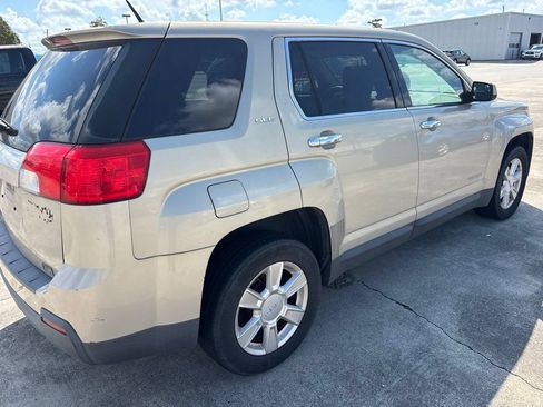 Used 2012 GMC Terrain SLE FWD image 3