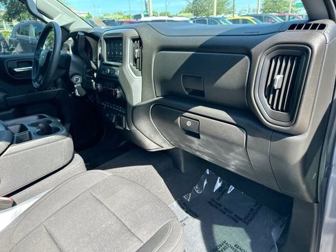 Used 2020 Chevrolet Silverado 1500 Custom w/ Custom Value Package RWD image 26