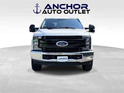 Used 2019 Ford F250 XL w/ Power Equipment Group RWD image 2