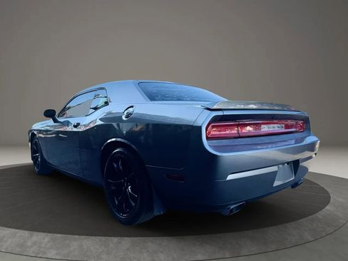 Used 2012 Dodge Challenger R/T RWD image 14