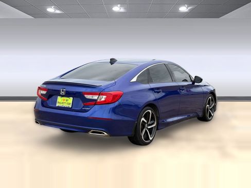 Used 2022 Honda Accord Sport image 9