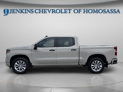 New 2026 Chevrolet Silverado 1500 Custom image 3