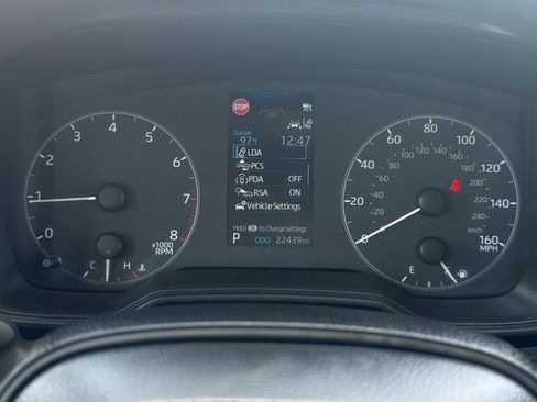 Used 2025 Toyota Corolla LE FWD image 25