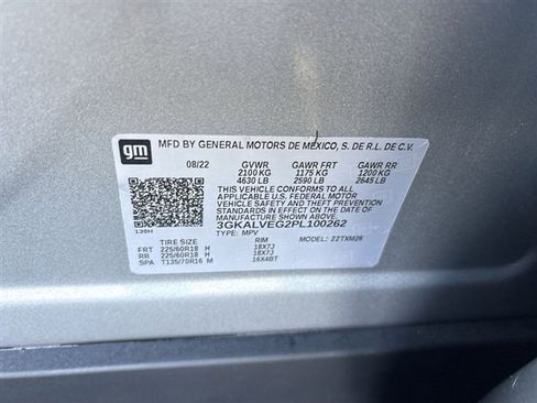 Used 2023 GMC Terrain SLT w/ Tech Package image 33