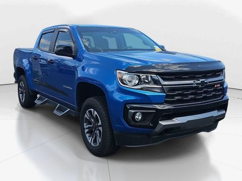 Used 2021 Chevrolet Colorado Z71 w/ Safety Package AWD/4WD image 1