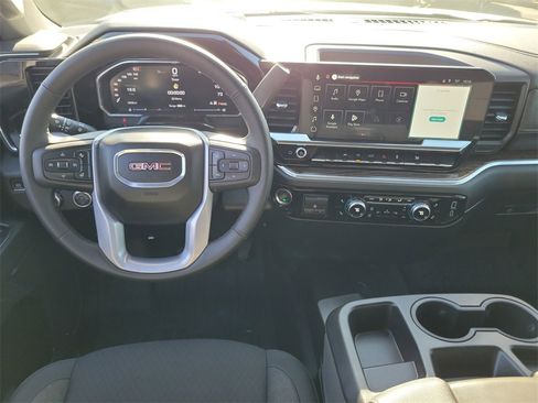 Used 2026 GMC Sierra 1500 Elevation image 11