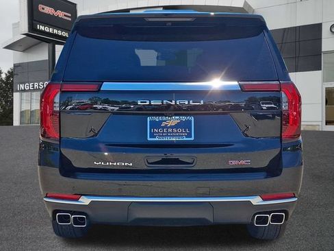 Used 2026 GMC Yukon Denali w/ Sun & Power Step Package AWD/4WD image 24