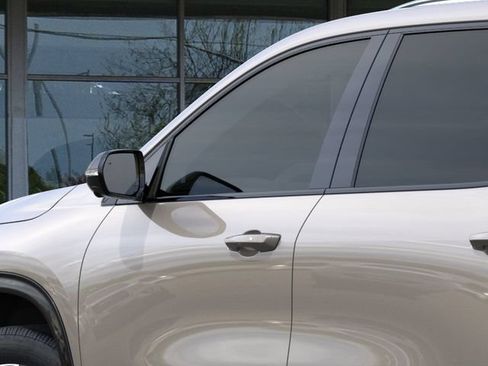 New 2026 Buick Enclave Sport Touring w/ LPO, Floor Liner Package AWD/4WD image 12