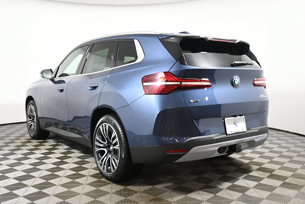Used 2026 BMW X3 xDrive30i w/ Premium Package AWD/4WD image 5