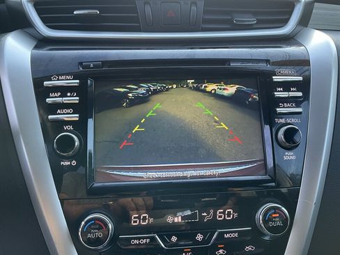 Used 2017 Nissan Murano S w/ Navigation Package AWD/4WD image 19