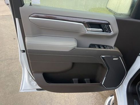 New 2026 Chevrolet Silverado 1500 LTZ w/ LTZ Premium Package image 17