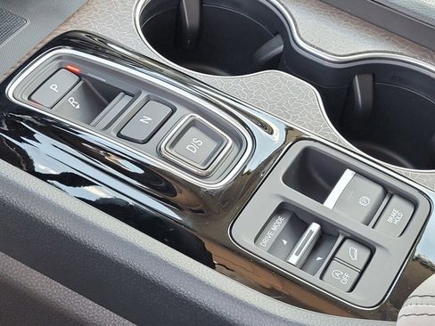 New 2026 Honda Pilot Elite image 14