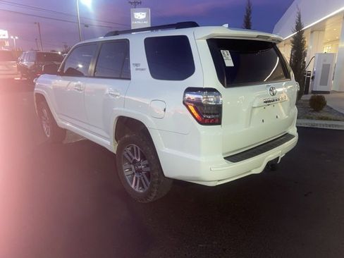 Used 2022 Toyota 4Runner TRD Sport image 6