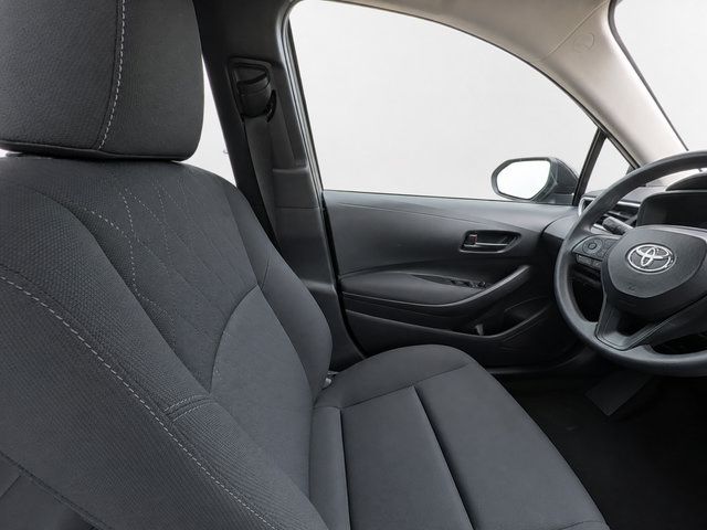 Used 2025 Toyota Corolla LE FWD image 11