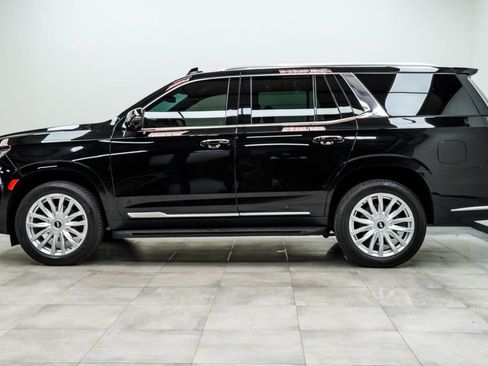Used 2021 Cadillac Escalade Luxury RWD image 8