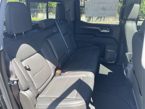 New 2026 GMC Sierra 1500 Denali w/ Denali Reserve Package AWD/4WD image 28