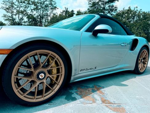 Used 2017 Porsche 911 Turbo S AWD/4WD image 32