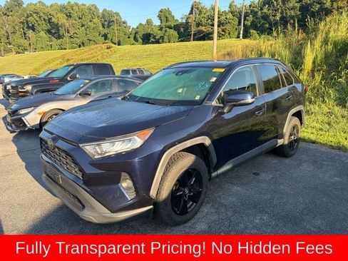 Used 2019 Toyota RAV4 XLE w/ All Weather Liner Package AWD/4WD image 2