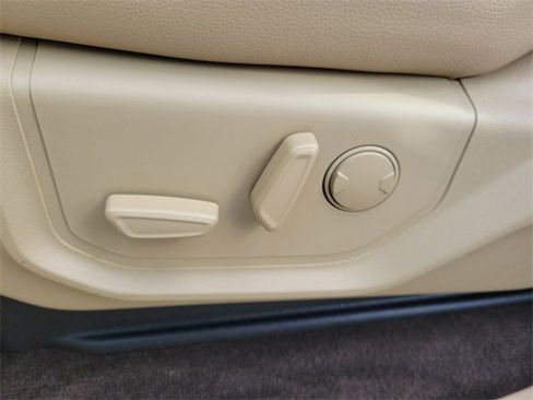 Used 2020 Ford F150 Lariat w/ Lariat Bed Utility Package image 10