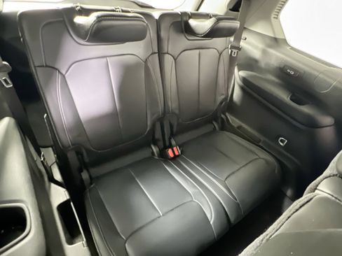 Used 2021 Jeep Grand Cherokee L Limited image 27