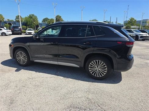 New 2025 Volkswagen Tiguan S image 6