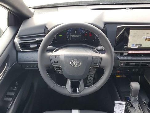 New 2026 Toyota Camry SE image 27