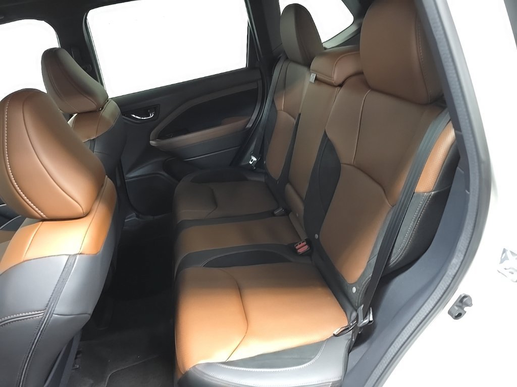 New 2026 Subaru Forester Touring AWD/4WD image 32