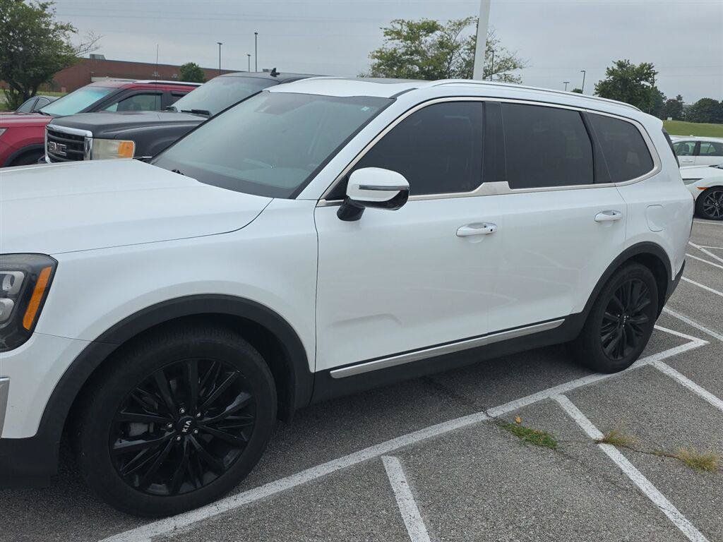 Used 2020 Kia Telluride SX FWD image 2