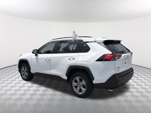 Certified 2025 Toyota RAV4 XLE FWD image 15