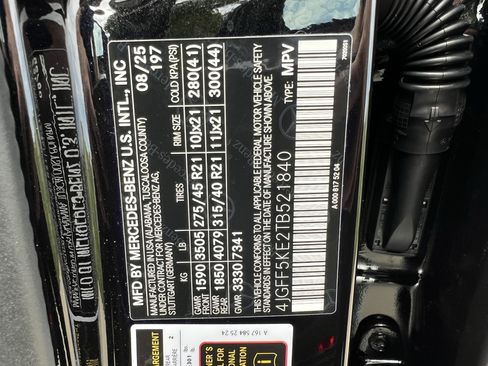 Certified 2026 Mercedes-Benz GLS 450 4MATIC image 37