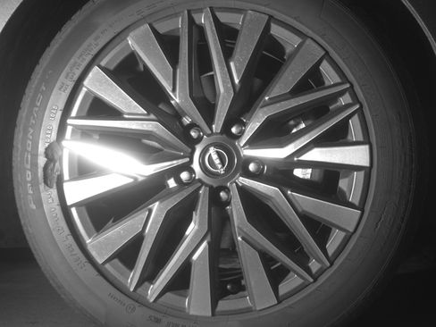 Used 2025 Nissan Altima 2.5 SV FWD image 13