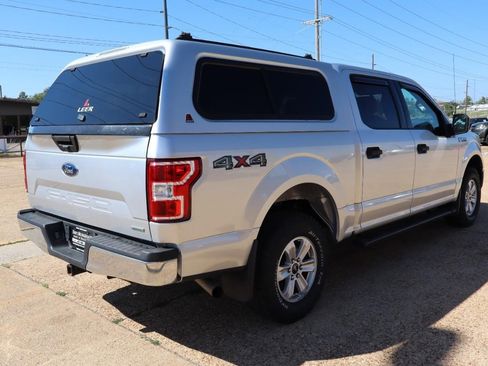 Used 2019 Ford F150 XLT image 5