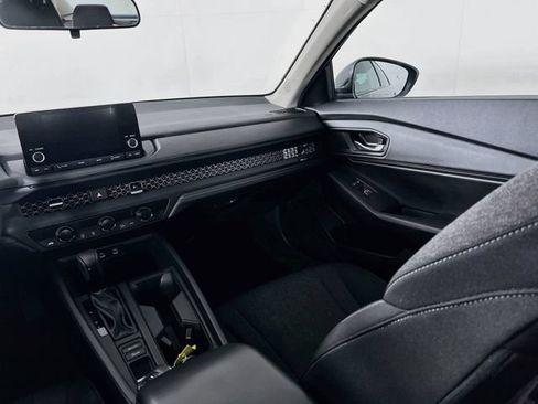 Certified 2024 Honda Accord EX image 25