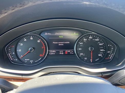 Used 2023 Audi Q5 2.0T Premium w/ Convenience Package AWD/4WD image 17