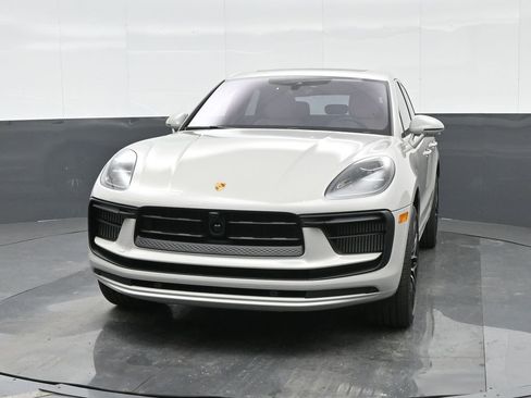New 2026 Porsche Macan S AWD/4WD image 12